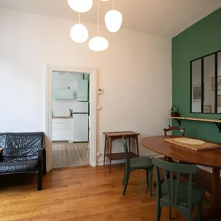 La Luciole Apartman *