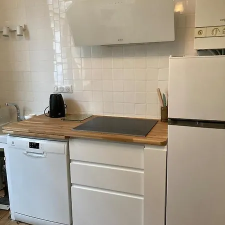 La Luciole Apartment